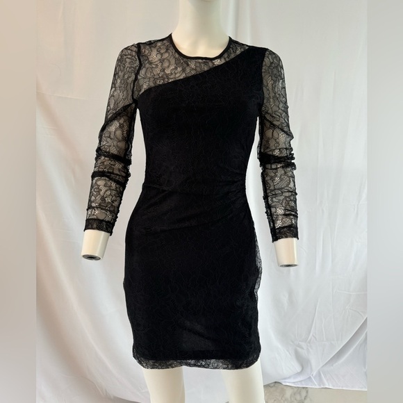 BCBGeneration Women's Shirred Body-con long sleeve Dress, Black, 0 NWT - Picture 4 of 12